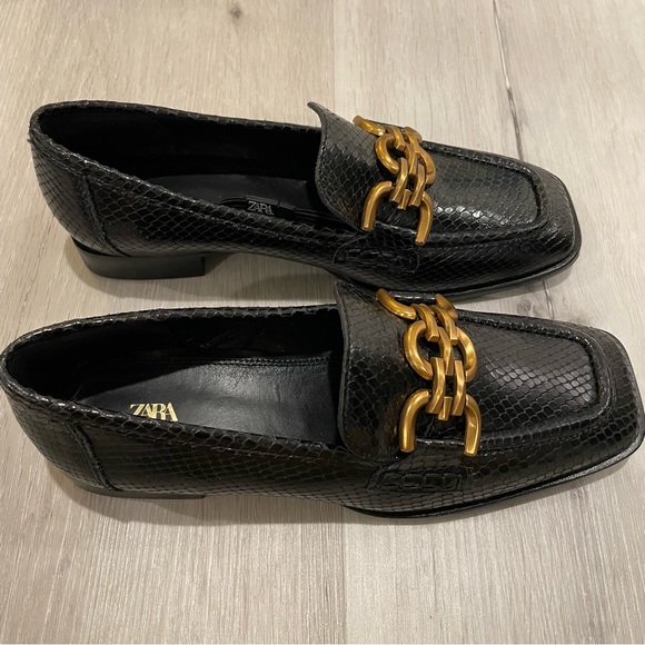 Zara Leather Black and Gold Animal Print Snakeskin Print Loafers - Picture 4 of 13